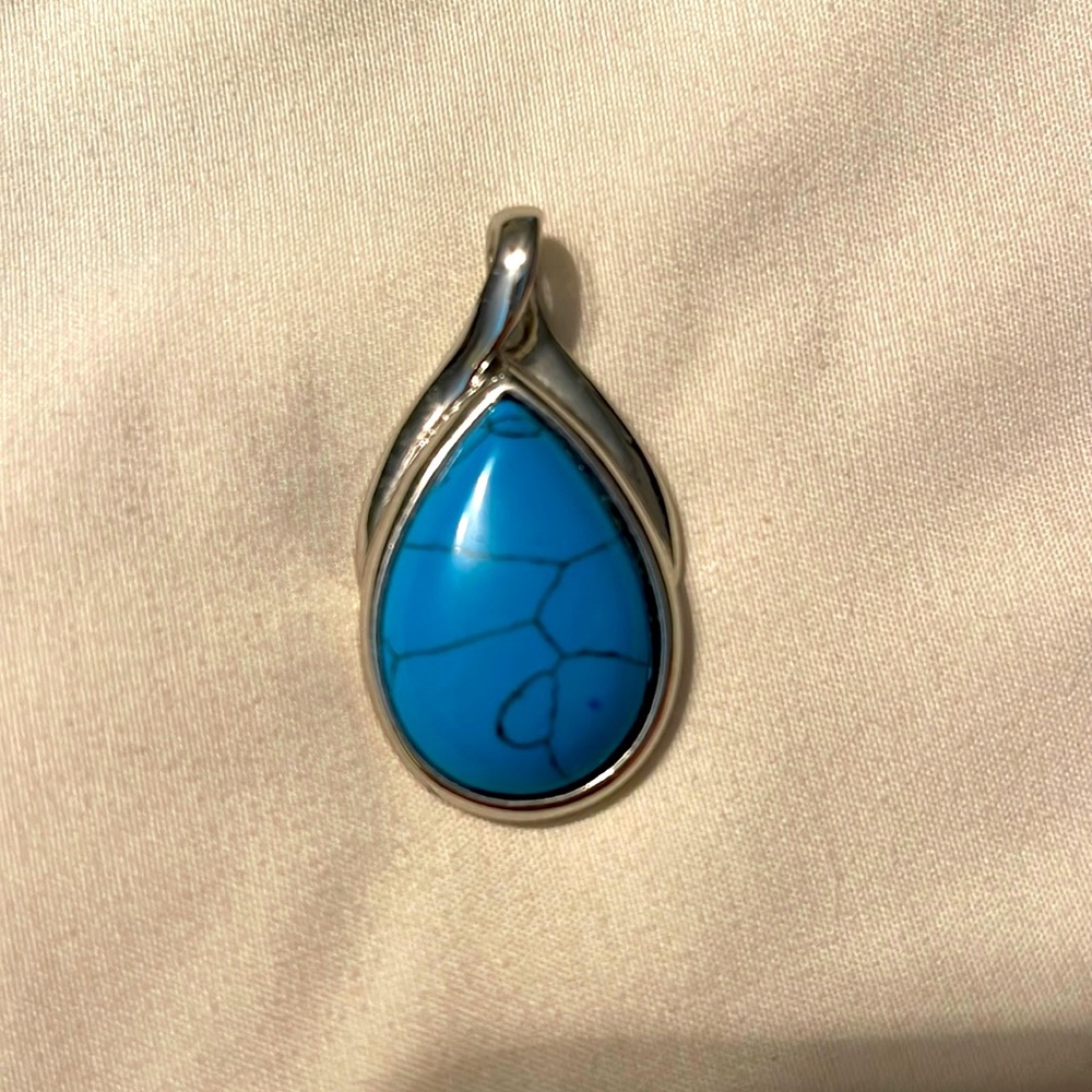 Lia Sophia Mojave turquoise tear drop shape pendant 1.75” long